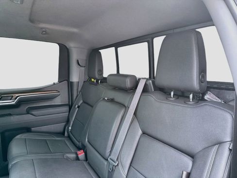 Used 2022 Chevrolet Silverado 1500 RST AWD/4WD image 23