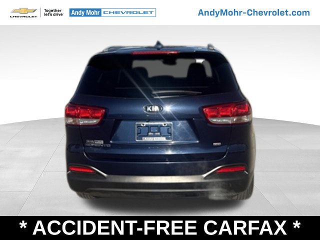Used 2018 Kia Sorento FWD image 4