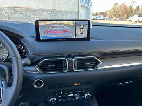 New 2025 MAZDA CX-5 Signature image 18