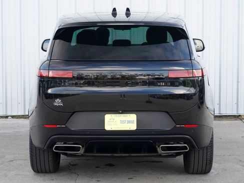 Used 2024 Land Rover Range Rover Sport SE image 57