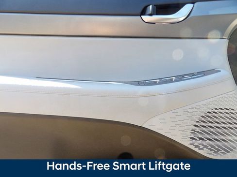 Used 2021 Hyundai Palisade SEL w/ Convenience Package image 9