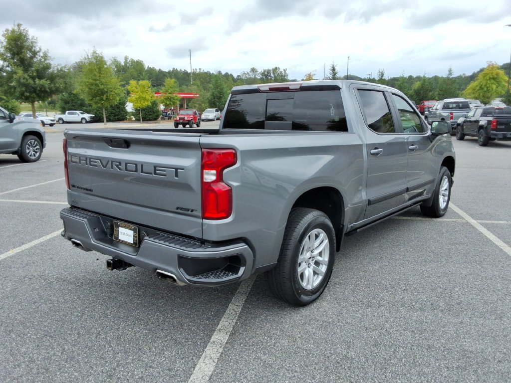 Certified 2022 Chevrolet Silverado 1500 RST AWD/4WD image 5