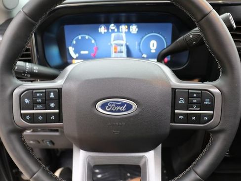 Used 2026 Ford F250 Lariat w/ Black Appearance Package AWD/4WD image 25