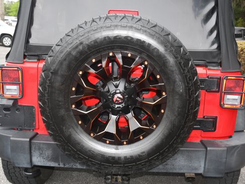 Used 2016 Jeep Wrangler Unlimited Sport w/ Quick Order Package 24S AWD/4WD image 16