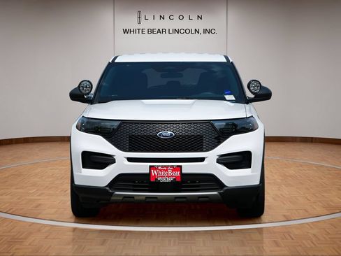 Used 2026 Ford Explorer 4WD Police Interceptor image 2