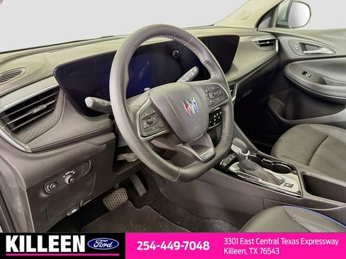 Used 2025 Buick Encore GX Sport Touring FWD image 11