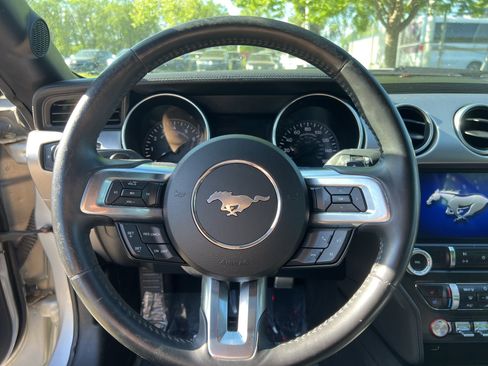 Used 2019 Ford Mustang GT Premium RWD image 14