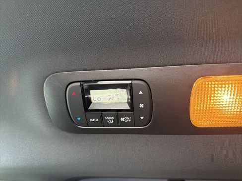 Used 2024 Honda Odyssey Sport image 15