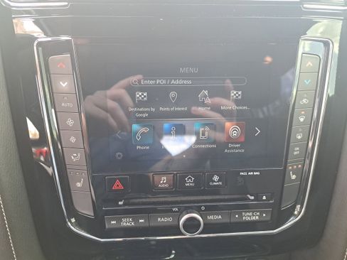 Used 2021 INFINITI QX80 Luxe image 27