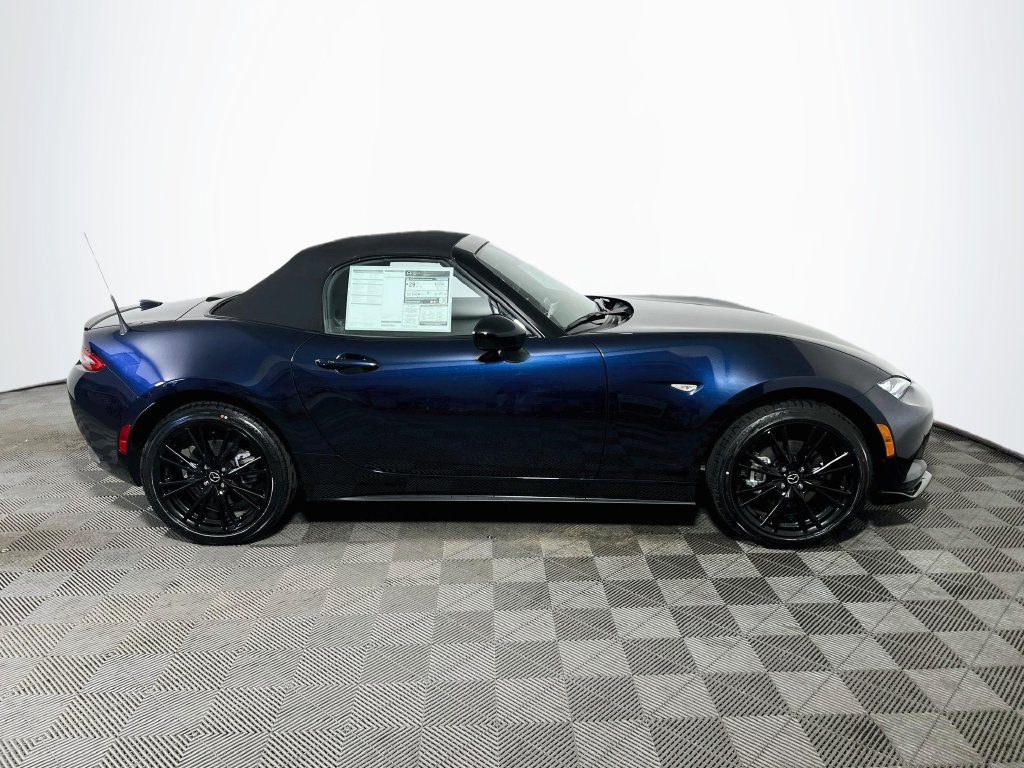 New 2026 MAZDA MX-5 Miata Club w/ Interior Package RWD image 8