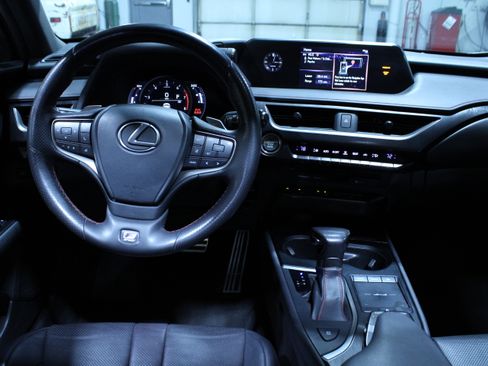 Used 2019 Lexus UX 200 F Sport w/ F Sport Premium Package image 20