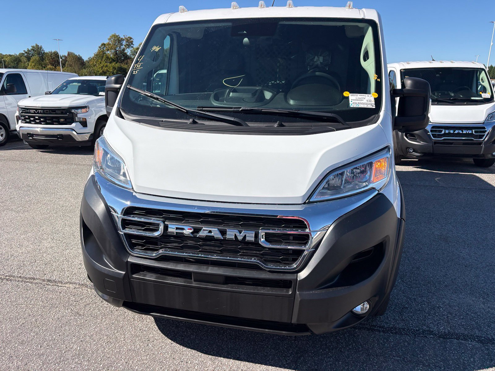 Used 2025 RAM ProMaster 2500 w/ U-Haul Equipment Group FWD image 12