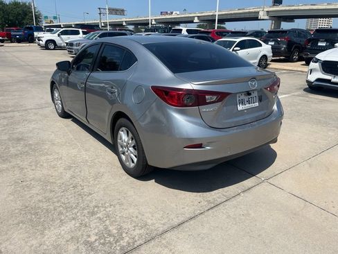 Used 2014 MAZDA MAZDA3 i Touring FWD image 5