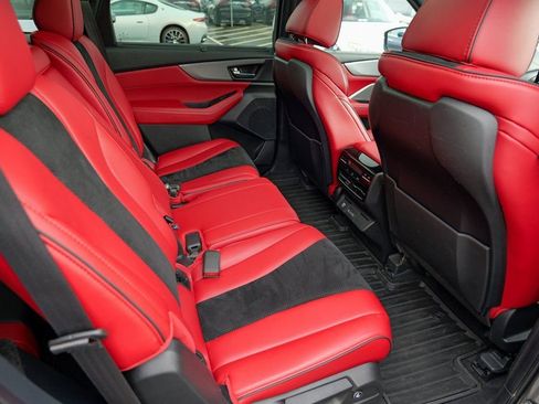 Used 2024 Acura MDX A-Spec image 31