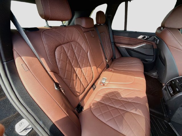 Used 2023 BMW X5 xDrive45e w/ Executive Package AWD/4WD image 24