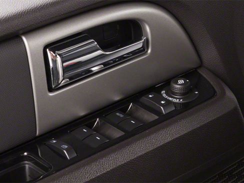 Used 2013 Ford Expedition Limited image 18