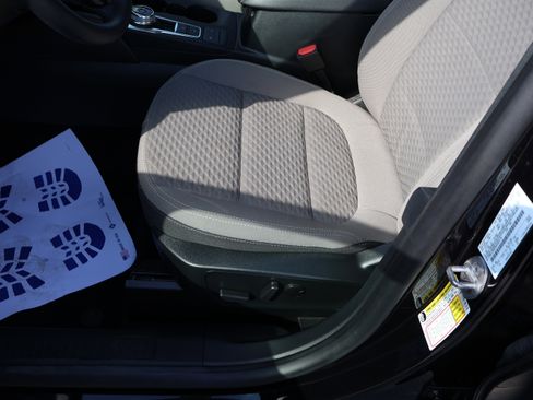 Used 2022 Ford Escape SE w/ Convenience Package image 40