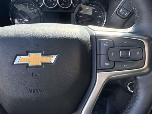Used 2022 Chevrolet Silverado 1500 LT RWD image 18