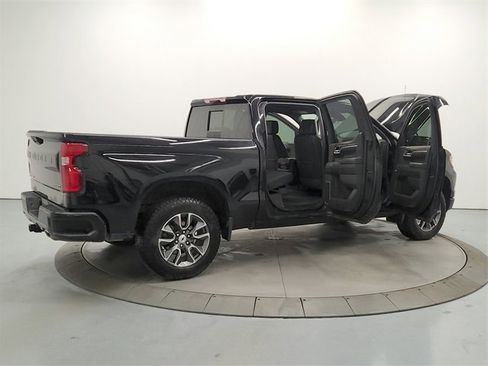 Used 2024 Chevrolet Silverado 1500 RST image 15