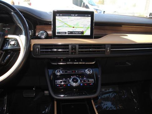 Certified 2022 Lincoln Corsair Reserve w/ Equipment Group 201A image 13