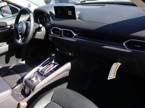 New 2025 MAZDA CX-5 Carbon Edition image 10
