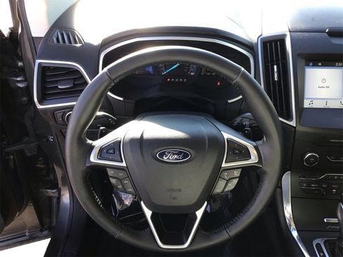Used 2016 Ford Edge SEL w/ Equipment Group 201A image 16
