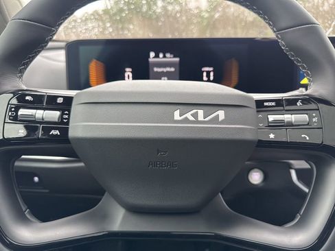 New 2026 Kia Sorento S w/ S Panoramic Sunroof Package image 8