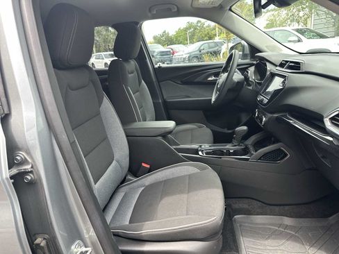 Certified 2023 Chevrolet TrailBlazer LT w/ Convenience Package FWD image 19