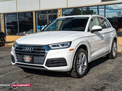 Used 2018 Audi Q5 2.0T Premium Plus w/ Premium Plus Package image 3