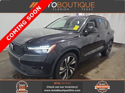 Used 2023 Volvo XC40 B5 Ultimate w/ Protection Package Premier