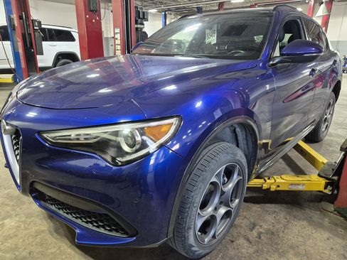 Used 2022 Alfa Romeo Stelvio Ti w/ Active Assist Plus Package image 13