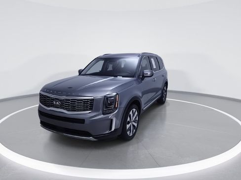 Used 2020 Kia Telluride S FWD image 4