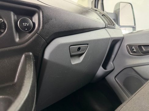 Used 2019 Ford Transit 250 130 Low Roof RWD image 20