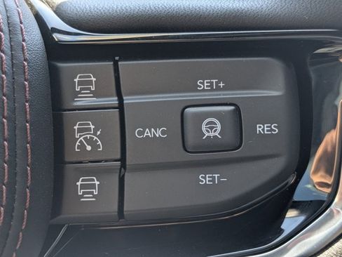 New 2025 Jeep Wagoneer S Limited image 19