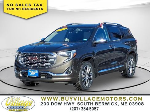 Used 2019 GMC Terrain Denali w/ Advanced Safety Package image 2