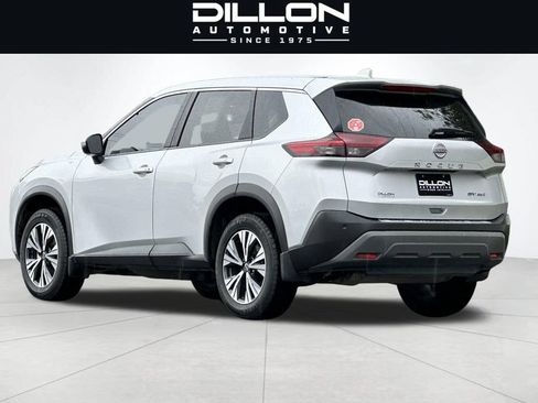 Used 2022 Nissan Rogue SV AWD/4WD image 6