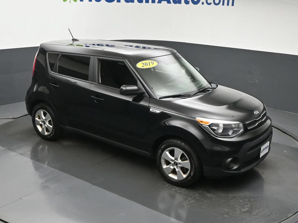 Used 2019 Kia Soul w/ Convenience Package FWD image 3