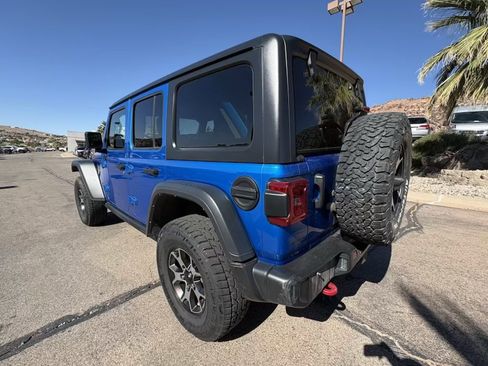 Used 2021 Jeep Wrangler Unlimited Rubicon AWD/4WD image 3