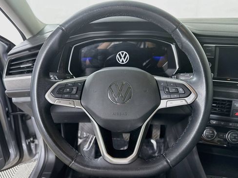 Used 2024 Volkswagen Jetta SE w/ Panoramic Sunroof Package FWD image 14