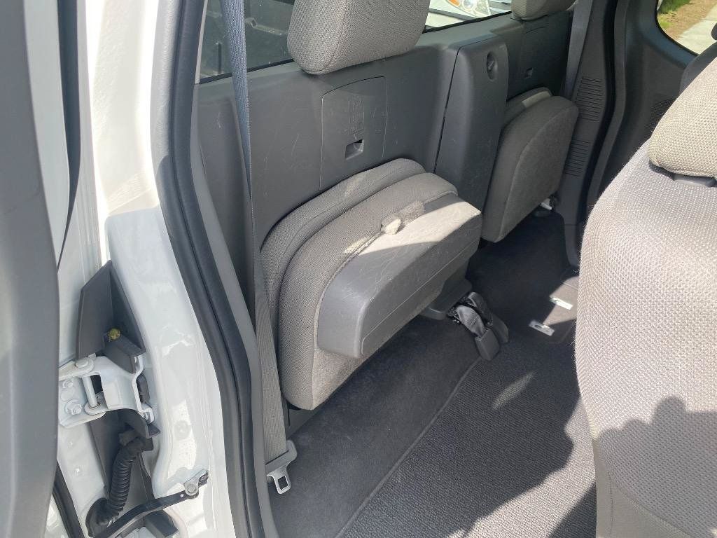 Used 2019 Nissan Frontier S RWD image 20