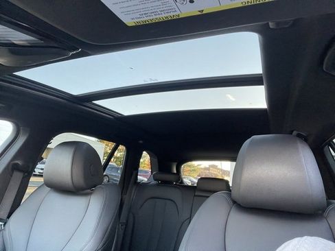 Certified 2022 BMW X5 xDrive40i w/ Climate Comfort Package image 25