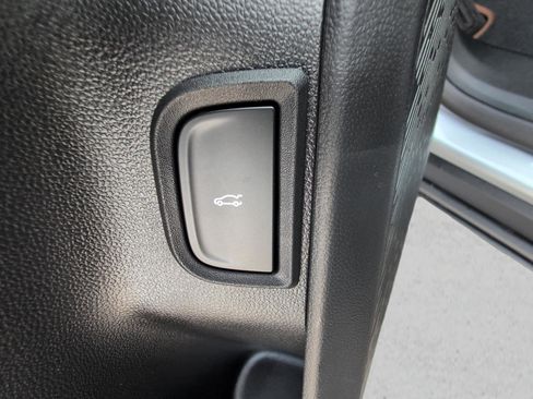 Used 2026 GMC Terrain AT4 image 21