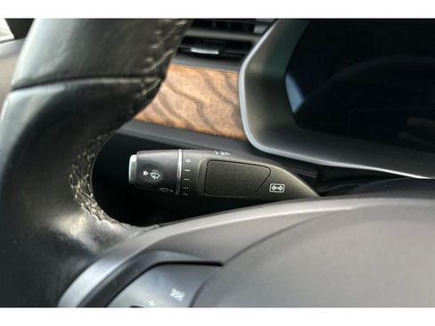 Used 2018 Tesla Model S 75D image 34