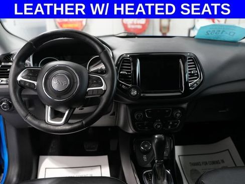 Used 2019 Jeep Compass Limited AWD/4WD image 2