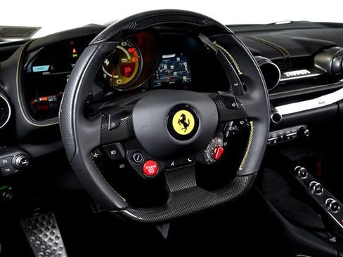Certified 2022 Ferrari 812 GTS RWD image 31
