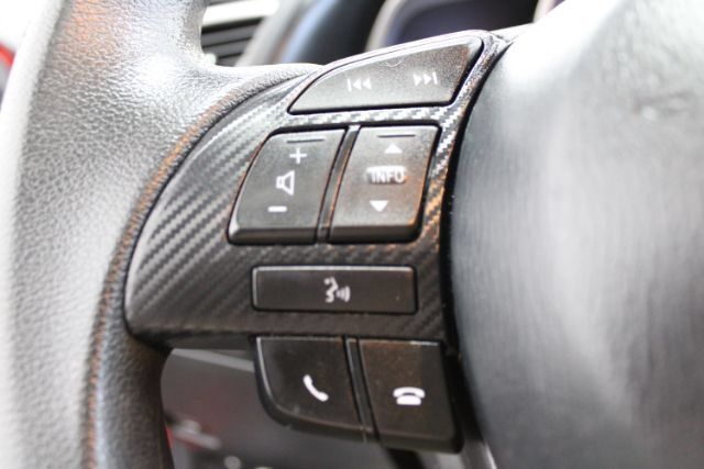 Used 2015 MAZDA MAZDA3 i Sport FWD image 19