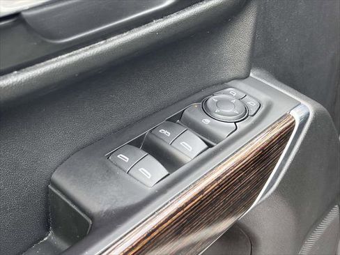 Used 2020 GMC Sierra 1500 Elevation w/ Elevation Value Package image 19