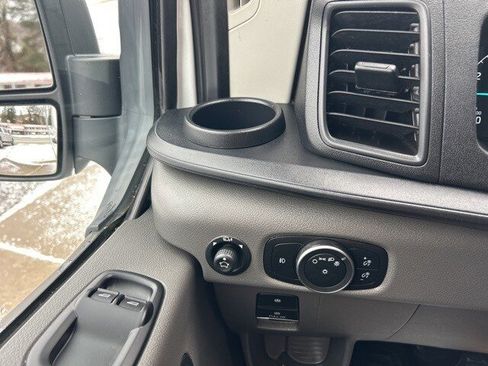 Used 2022 Ford Transit 350 XLT image 23