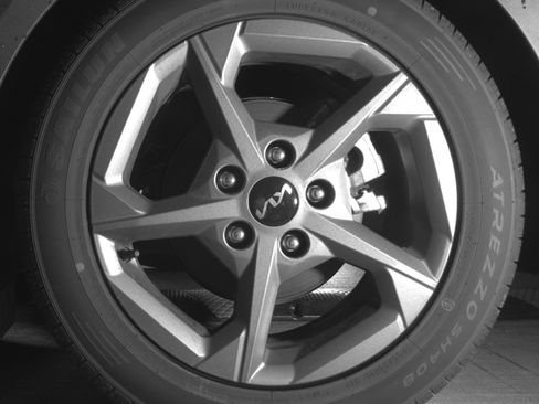 Used 2025 Kia K4 LXS image 14