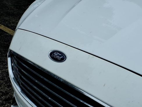 Used 2020 Ford Fusion SE FWD image 35